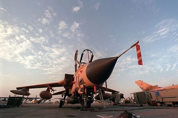 A Panavia Tornado GR1 of the RAF Nov 1990 is painted in desert colour scheme prior
