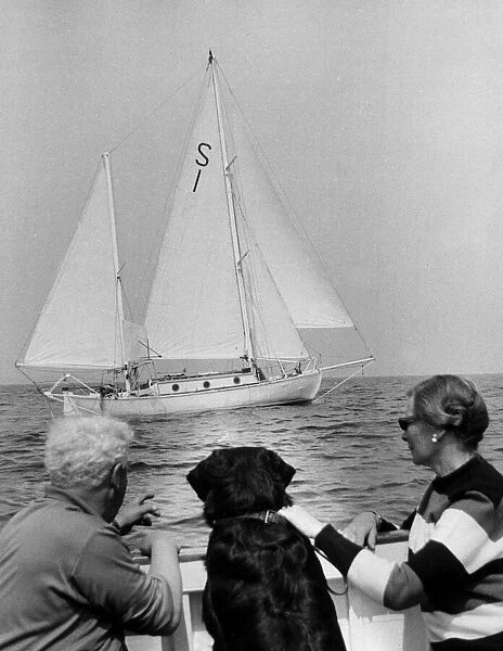 Parents of Robin Knox Johnston wave goodbye as he departs Falmouth for the 1968-69