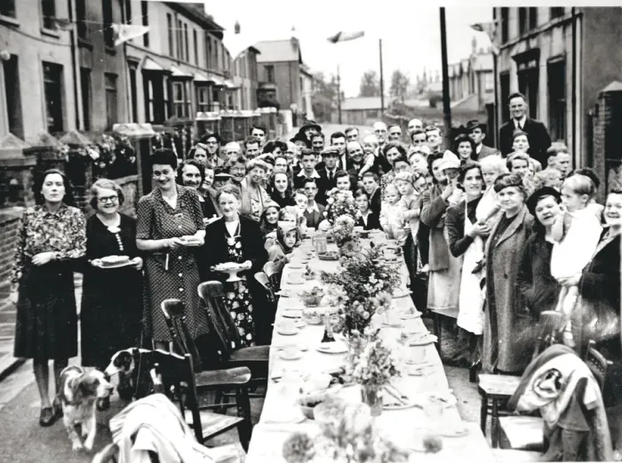 Framed Print : PARTY TIME: Residents of Dyke Street in Twynyrodyn threw a party to celebrate VE Day in
