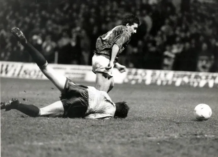 Framed Print : Pat Bonner Celtic goalkeeper Sport football Celtic Packy Bonner Hearts