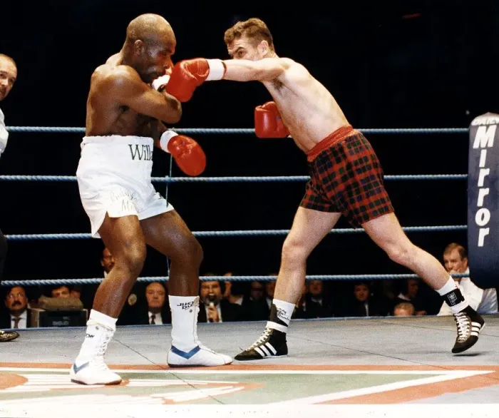 Framed Print : Pat Clinton boxer punches Baby Jake Matlala but it was too little too late Framed Print : Pat Clinton boxer punches Baby Jake Matlala but it was too little too late