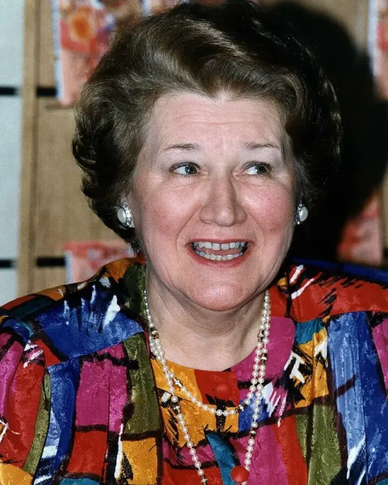Framed Print : Patricia Routledge actress Framed Print : Patricia Routledge actress