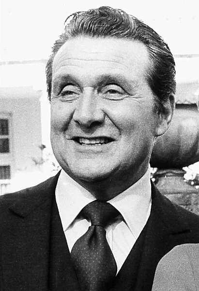 Patrick MacNee British actor 1976