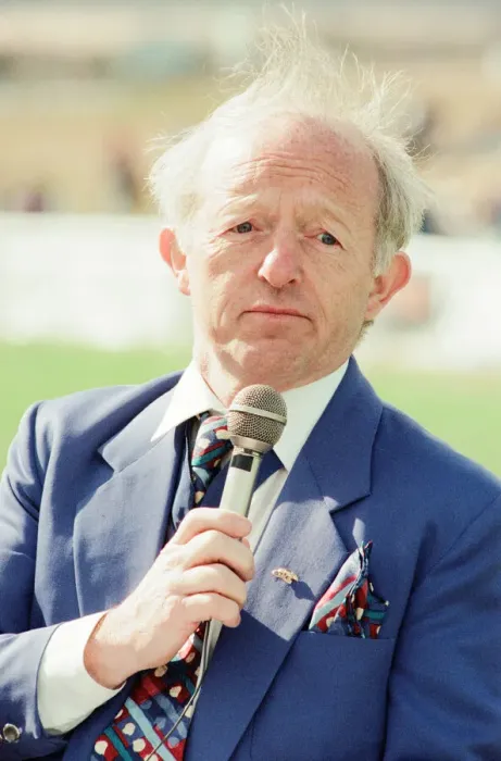 Framed Print : Paul Daniels, magician, opens the charity race day at Redcar, Tees Valley Framed Print : Paul Daniels, magician, opens the charity race day at Redcar, Tees Valley