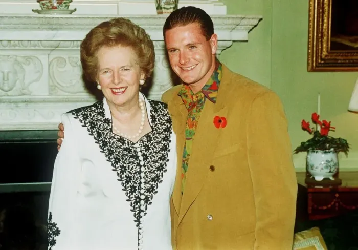 Framed Print : Paul Gascoigne with Margaret Thatcher at number October 1990 Framed Print : Paul Gascoigne with Margaret Thatcher at number October 1990