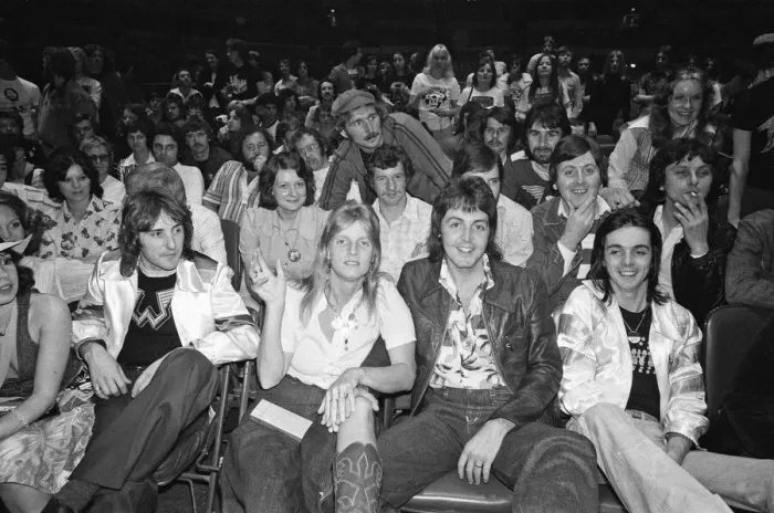 Framed Print : Paul and Linda McCartney and other members of the band Wings seen here at Madison Square Framed Print : Paul and Linda McCartney and other members of the band Wings seen here at Madison Square