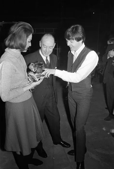Framed Print : Paul McCartney on film set during the shooting of the Beatles film A Hard Day