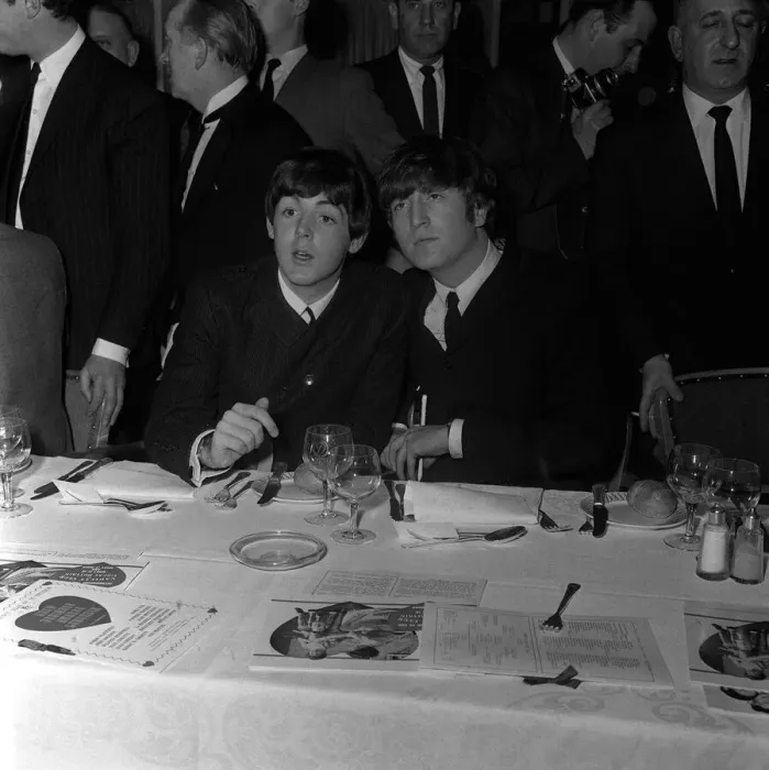 Framed Print : Paul McCartney and John Lennon at the Variety Club Awards, Dorchester Hotel, London Framed Print : Paul McCartney and John Lennon at the Variety Club Awards, Dorchester Hotel, London