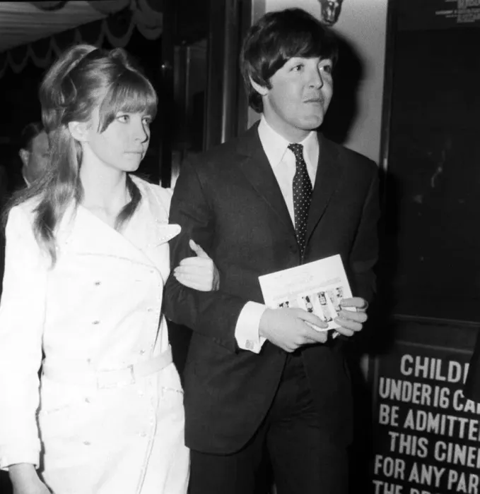 Framed Print : Paul McCartney March 1966 with Jane Asher