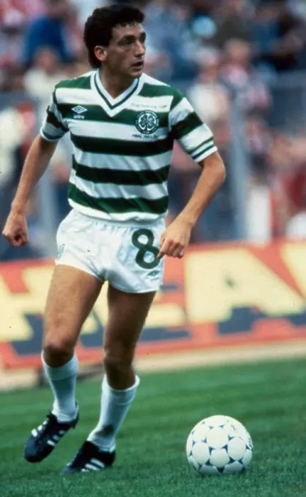 Framed Print : Paul McStay in action for Celtic May 1984 sdrscottishcupfinal Framed Print : Paul McStay in action for Celtic May 1984 sdrscottishcupfinal