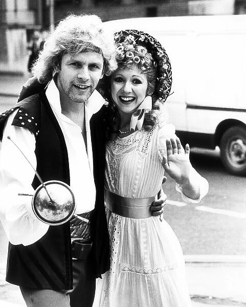 Paul Nicholas and Bonnie Langford February 1985, starring in the show The Pirates of