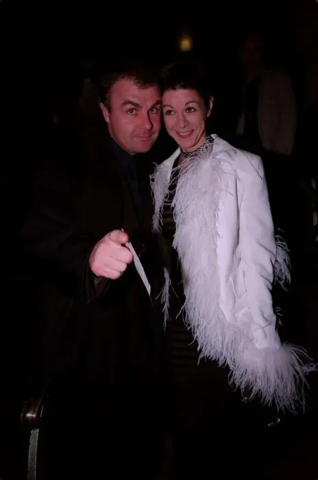 Framed Print : Paul Ross TV Presenter October 1998 Arriving at the Savoy Theatre for the London Framed Print : Paul Ross TV Presenter October 1998 Arriving at the Savoy Theatre for the London