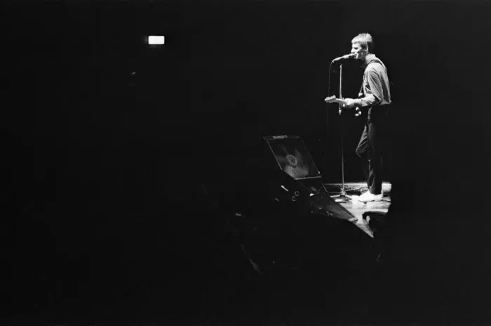 Framed Print : Paul Weller, and his band, The Jam, pictured during their final ever gig in 1982 Framed Print : Paul Weller, and his band, The Jam, pictured during their final ever gig in 1982