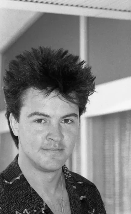 Framed Print : Paul Young during a visit to Birmingham 26th July 1983 Framed Print : Paul Young during a visit to Birmingham 26th July 1983
