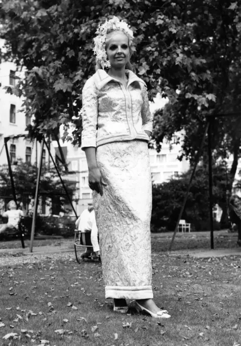 Framed Print : Pauls Hall wearing the full-evening skirted dress and jacket. September 1967 P006366
