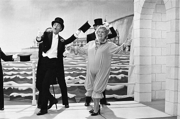 Peggy Mount takes the part of a bathing beauty contestant in '
