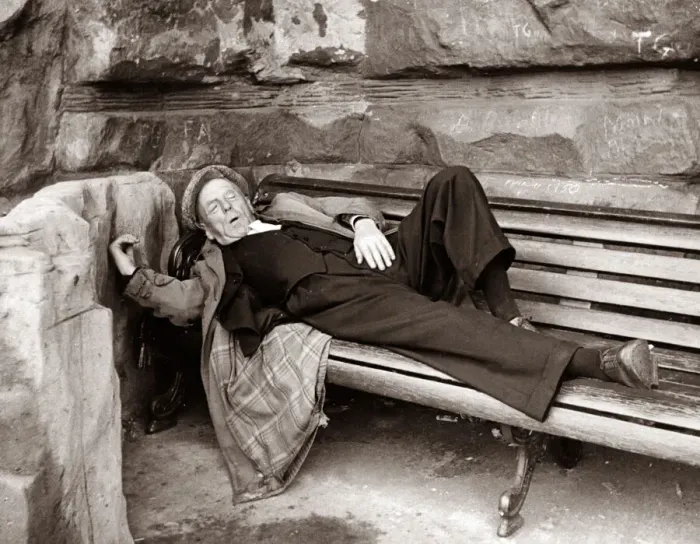 Framed Print : Pensioner takes a nap on a park bench Sleeping old people Senior gentleman Framed Print : Pensioner takes a nap on a park bench Sleeping old people Senior gentleman