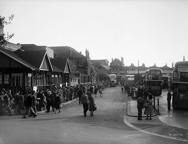 People queueing for buses in Wakefield Road, Richmond, London. 6th June 1949