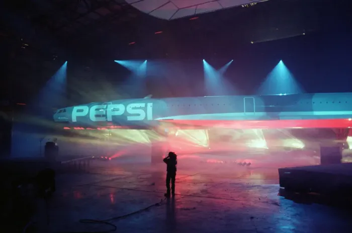 Framed Print : Pepsi launch its new blue can. Air France paint one of its Concorde
