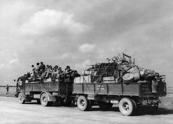 Personnel of No. 2859 La Squadron RAF Regiment leave Gioia del Colle, Apulia, Italy