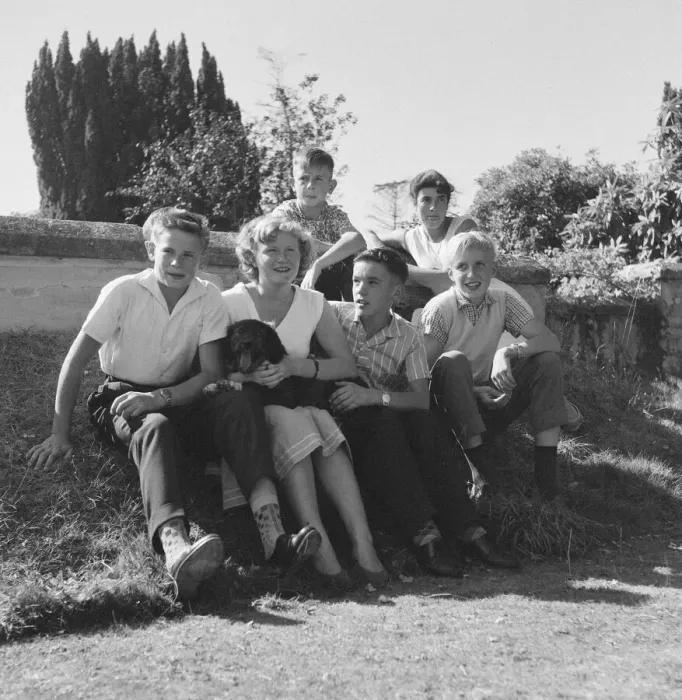 Framed Print : Pestalozzi Village for Children in Sedlescombe, East Sussex, 24th August 1959 Framed Print : Pestalozzi Village for Children in Sedlescombe, East Sussex, 24th August 1959