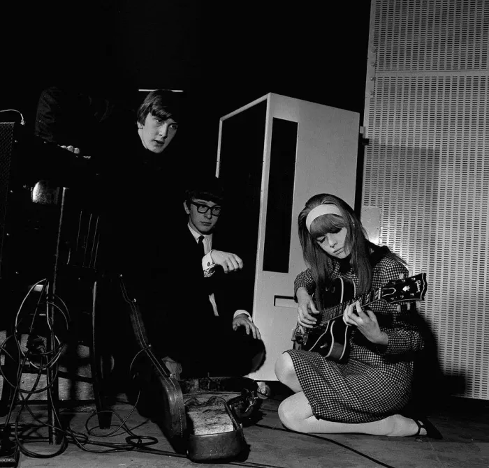 Framed Print : Peter Asher and Gordon Waller rehearse with Peters sister Jane Asher at the EMI Framed Print : Peter Asher and Gordon Waller rehearse with Peters sister Jane Asher at the EMI