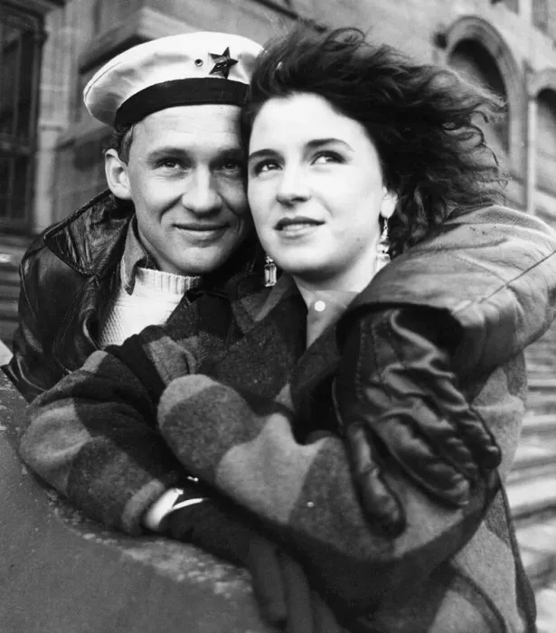 Framed Print : Peter Firth and Alexandra Pigg seen here filming a scene for the film Letter to Brezhnev Framed Print : Peter Firth and Alexandra Pigg seen here filming a scene for the film Letter to Brezhnev