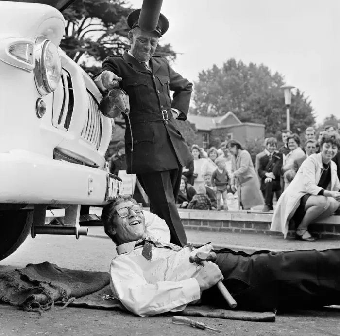 Framed Print : Peter Gilmore, on the floor, on the film set of Carry On Doctor Framed Print : Peter Gilmore, on the floor, on the film set of Carry On Doctor