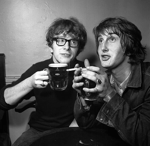 Peter and Gordon pop duo May 1965