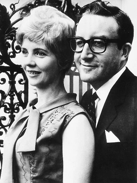 Peter Sellers with his first wife Anne-undated picture they married in 1951