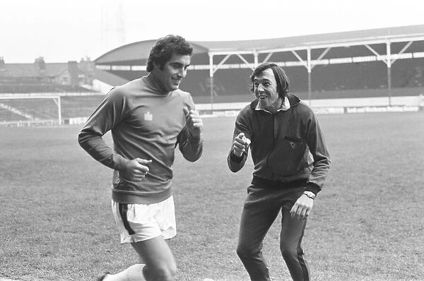 Peter Shilton, Tony Waddingtons record signing reported to Stoke FC ground for
