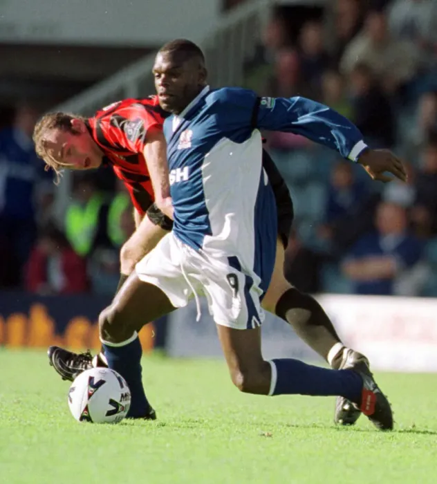 Framed Print : Peterborough v Brighton, league match at London Road, Saturday 2nd October 1999 Framed Print : Peterborough v Brighton, league match at London Road, Saturday 2nd October 1999