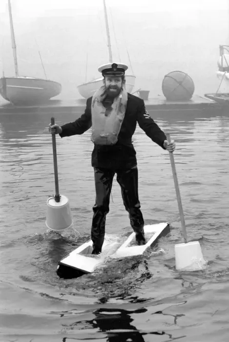 Framed Print : Petty officer Alan Hogarth on skis. Petty officer Alan Hogarth 33 Framed Print : Petty officer Alan Hogarth on skis. Petty officer Alan Hogarth 33