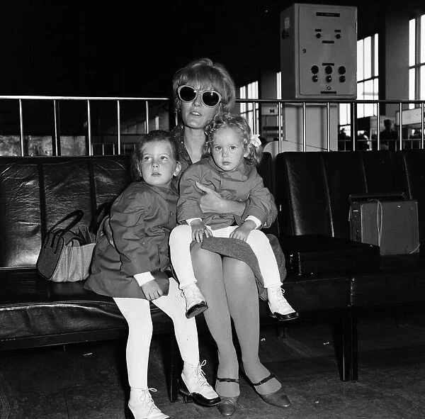 Petula Clark and her children Catherine (2 years) and Barbara (3 years