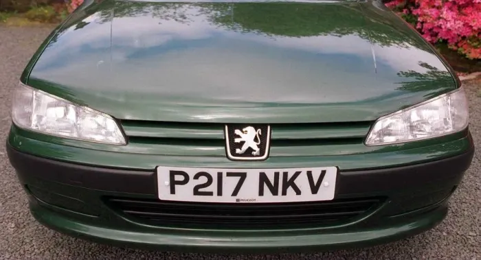 Framed Print : Peugeot 406 Estate car photographed at Pollok Park Glasgow