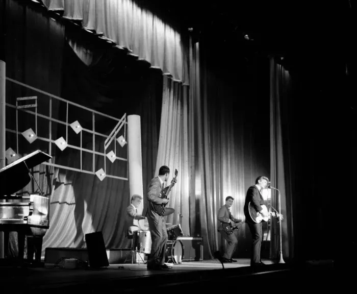 Framed Print : Phil Everly of ther Everly Brothers singing on stage at the Granada Cinema in East Ham