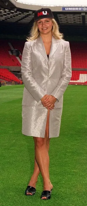 Framed Print : Phillipa Gant TV Presenter at Manchester Uniteds football ground to launch their new club