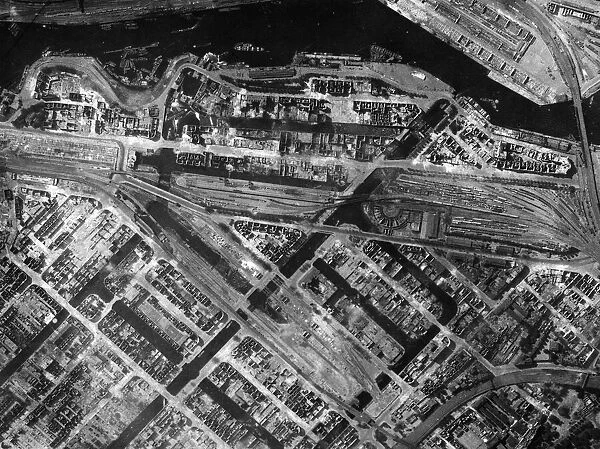 Photo-reconnaissance image taken by a Spitfire of 541 Squadron over Hamburg