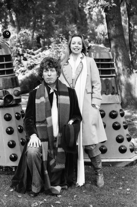Framed Print : Photocall - Doctor Who, actor Tom Baker - the 4th Doctor - pictured with fellow Time Lord