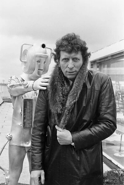 Photocall to introduce new Doctor, actor Tom Baker - the 4th Doctor - pictured with a
