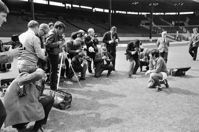 Framed Print : Photocall at Old Trafford for the victorious Manchester United team who defeated Benfica Framed Print : Photocall at Old Trafford for the victorious Manchester United team who defeated Benfica