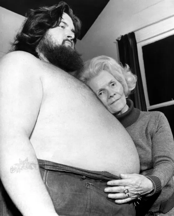 Framed Print : A picture from a series of humurous novelty images taken by Sunday People photographer Framed Print : A picture from a series of humurous novelty images taken by Sunday People photographer