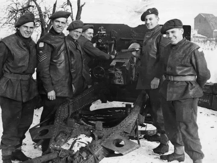 Framed Print : Picture showing individual gunners who helped support the British infantry in the capture