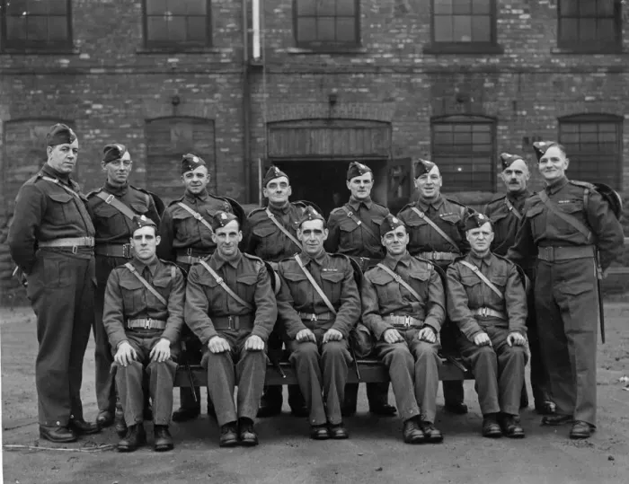 Framed Print : Picture shows The Home Guard. Hull, Yorkshire, during World War Two Framed Print : Picture shows The Home Guard. Hull, Yorkshire, during World War Two