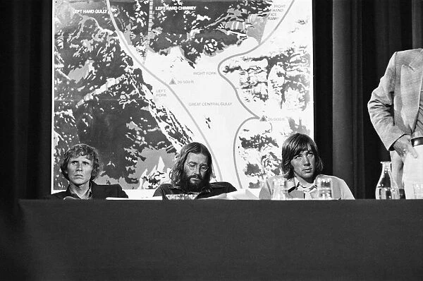 Picture shows the press conference for the successful British Everest Expedition team