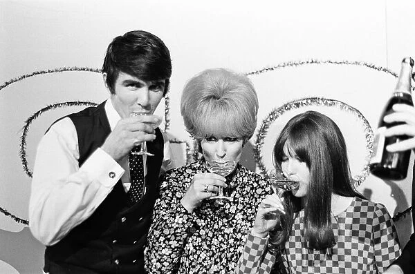 Picture shows The Ready Steady New Years Eve Party 1965 into 1966, Dave Clarke