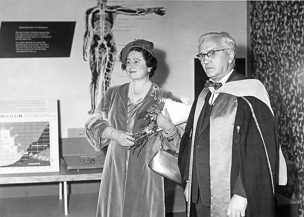 Picture shows Sir Alexander Fleming, the inventor of Penicillin, with Queen Elizabeth