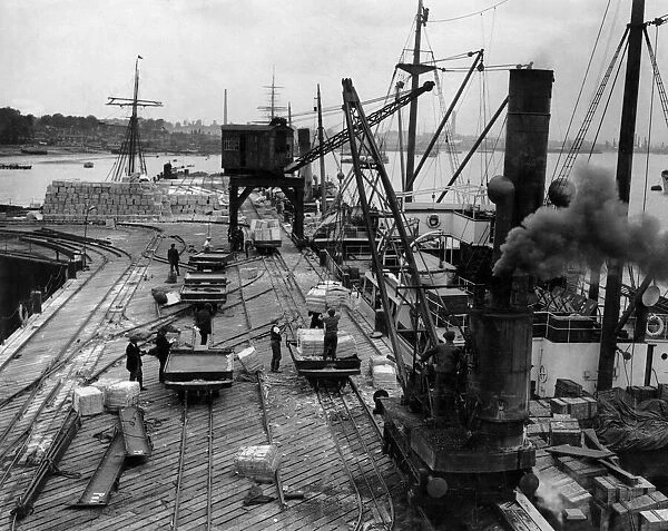Pier head, discharching wood pulp from a steamer. 14th August 1922