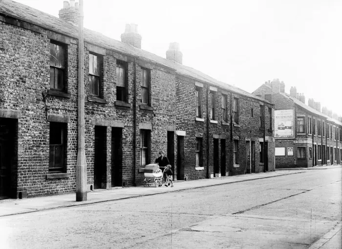 Framed Print : Pine Street in Gateshead on 9th July 1963