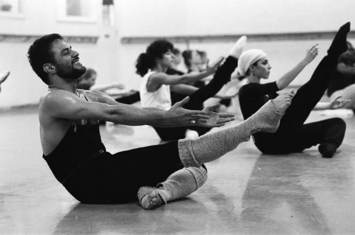 Framed Print : Pineapple Dance Studios, Covent Garden, London. 11th January 1983 Framed Print : Pineapple Dance Studios, Covent Garden, London. 11th January 1983